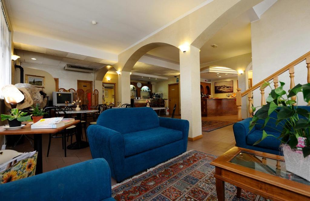 Hotel Trasimeno Passignano sul Trasimeno Exterior foto